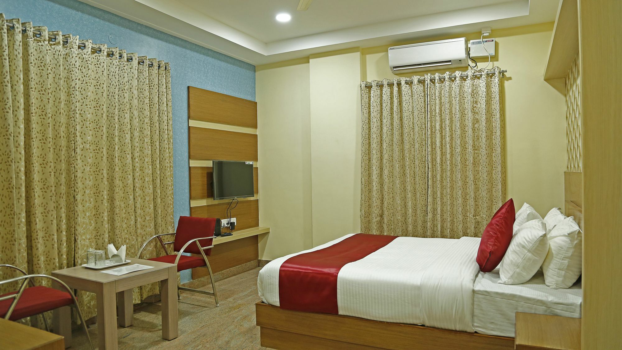 Shoba Elite Hotel Bangalore Exterior photo